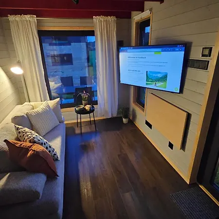 Lägenhet Bohnapartments-Hoimbracht Eggenthal-Tiny Houses-Parkplatz-Mit Hund Eggenthal