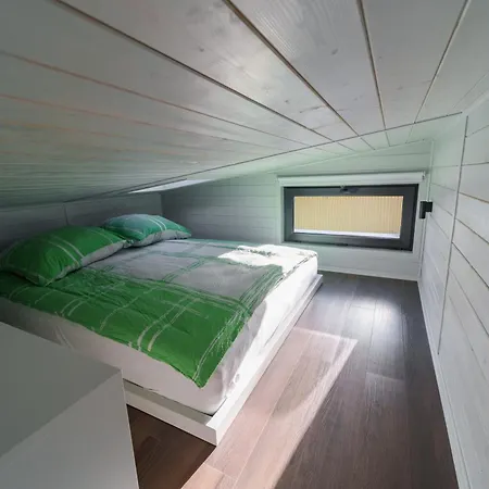 Lägenhet Bohnapartments-Hoimbracht Eggenthal-Tiny Houses-Parkplatz-Mit Hund